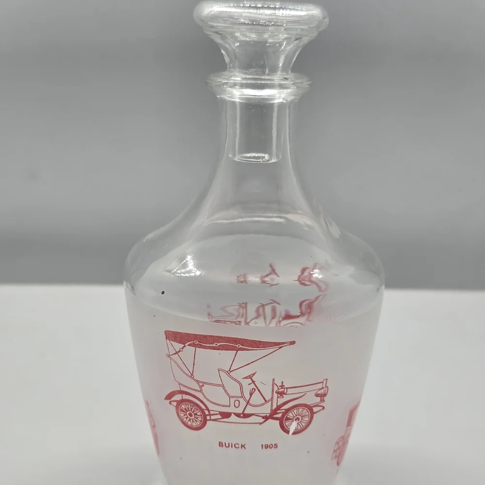 Vintage Glass Decanter with Pink Car Design - Picture 3 of 4